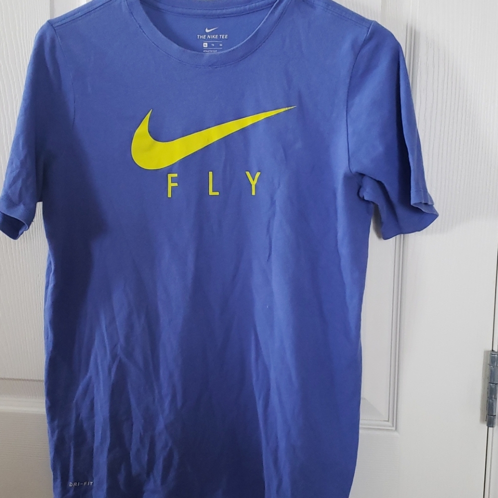 Nike dri fit tshirt